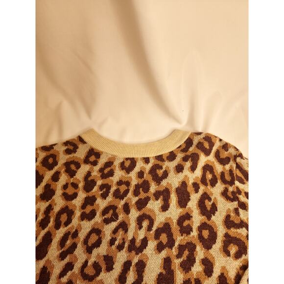 Fierce & Flirty – A New Day Leopard Luxe Knit (XS) |Wild Animal Print Pullover - Picture 4 of 8